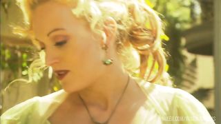 Monica Mayhem Loves Her Luxurious Sex Life