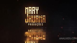 Meu namorado comendo meu cu apertado - Mary Jhuana