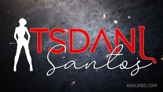 Trans lesbicas Daniela fodendo com sua amiga.