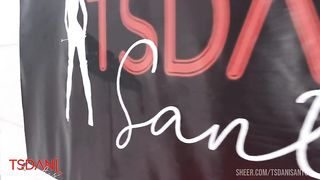 Eu me masturbando em casa, pensando em voce amor.