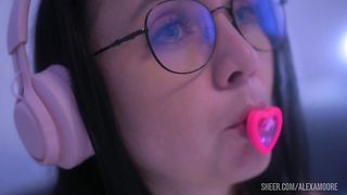 Kinky male anal fuck his wench's, and she gets cumshot.