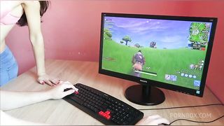 Stepsister Offers Anal Instead Of Fortnite Game