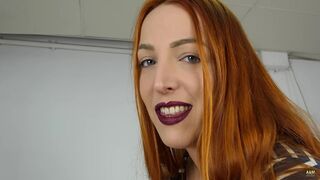 LIZ, A VEGAN IN HER INTIMATE LIFE.