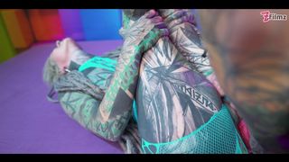 Tattooed ALIEN girls fuck hard - ANAL, SQUIRT, big strap on, big toys, AtM, gape, buttrose, spit, (goth, punk, alt porn) ZF013