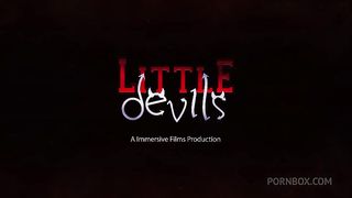 Big tits and big ass! A perfect chubby fucking her pussy and ass until she gets milk inside her ass