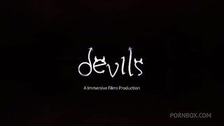 Big tits and big ass! A perfect chubby fucking her pussy and ass until she gets milk inside her ass