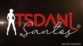 Eu Dani Santos e Alexia Ducan fodendo o submisso.