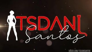 Eu Dani Santos e Alexia Ducan fodendo o submisso.