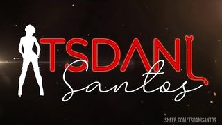 Eu Dani Santos e Alexia Ducan fodendo o submisso.