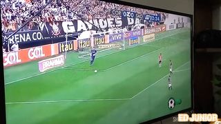 ED JUNIOR CHAMA UMA NOVINHA TOCEDORA DO CORINTHIANS PARA ASSISTIR AO JOGO MAS ELA QUERIA ERA FUDER SEM CAMISINHA