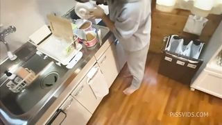 《彼女とお家デート》「もっと奥まで入れて…」と懇願する彼女に腰を沢山振りました。