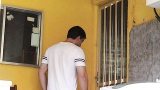 A proposta do vizinho ; e fazer um trisal da proxima vez
