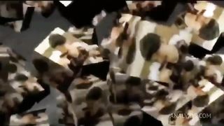 el plomero del vecino vino a ver una mancha de humedad le trague toda la leche y lo tuve toda la noche adentro de mi culo bombeando ,que placer