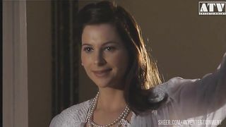 Jessica Fiorentino a slutty experienced woman with a hairy pussy and two nice big perky tits gets fucked in the ass and wants her mouth busy