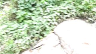 Laundry in the backwater. Samantha is surprised by her neighbor washing the clothes and him washing next to him with his big cock stretched out as usual. There followed a steamy public fuck at the riv