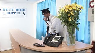 Michelle Thorne Demands Sex From A Stiffy