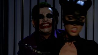 Katwoman Jennifer Dark Prowls Into A Prison Cage 3way