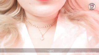 Sexiest curvy girl body tour (lips, tits, pussy)