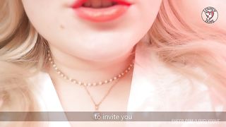 Sexiest curvy girl body tour (lips, tits, pussy)