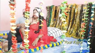 बीबी की मामी के साथ सुहागरात का मज़ा लिया