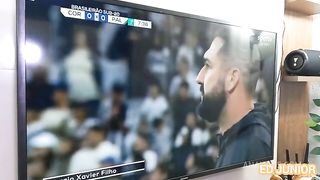 CORINTHIANO DOTADO CHAMA UMA CORINTHIANA PARA ASSISTIR AO JOGO MAS SO PARA FUDER O CU DA NOVINHA