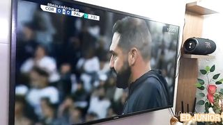 CORINTHIANO DOTADO CHAMA UMA CORINTHIANA PARA ASSISTIR AO JOGO MAS SO PARA FUDER O CU DA NOVINHA