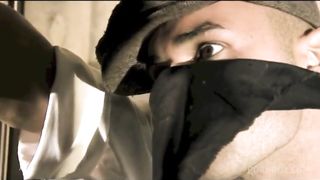 they rob a bank and then fuck there in front of everyone