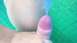 A YOUNG HOT BABE RUBS HER PUSSY AND FUCKS HER BF AND MAKES HIM SHOOT A STREAM OF SPERM IN THE POOL
