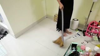 Fuck my girlfriend during menstruation with condom full MV