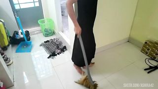 Fuck my girlfriend during menstruation with condom full MV