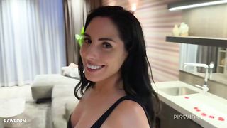 Linda del Sol "Fifty Shades"