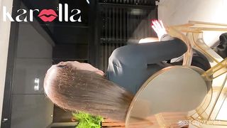Morena esperou sentada, tirou a roupa e pediu pra ele foder de quatro! Vem logo... (VIDEO COMPLETO)