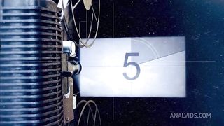 Andressa Castro stuck all the dildo in her pussy and came