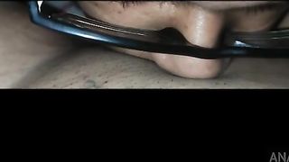 Chamei um amigo dotado ele gozou na minha bucetinha