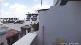 This young Polish girl in a double penetration !!!