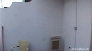 This young Polish girl in a double penetration !!!