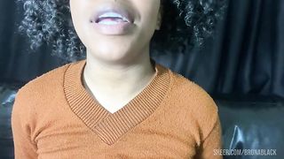 Punheta Guiada essa novinha safada vai te fazer jorrar leitinho em alguns minutos.