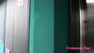 A travesti safadinha do forro dando o cu pro dotado