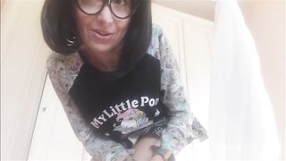perfect ass farts very loud