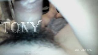 Por el culo No es HOYO EQUIVOCADO.. es placer doloroso para quien LE GUSTA POR EL CULO, Asi que mete tu palo en mi hoyo.