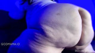 DEEP Inside MAMA’s Asshole