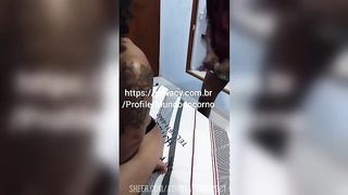 Casada liberada em menage com negros dotados completo