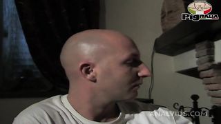 Hot milf Stefania Canali as an aunt opens her deep ass to horny pussy-abstinent cock