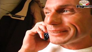 I watch and resume without letting me see my parents fucking on the sofa without noticing my presence