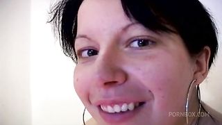 Exclusive 100 by 100 Amateur Italian Mom #7 - Exhibitions of horny women!