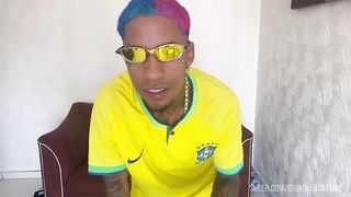 Contratei uma magrinha do job ela fode muito gostoso fiz ela da ate o cuzinho