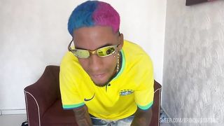 Contratei uma magrinha do job ela fode muito gostoso fiz ela da ate o cuzinho