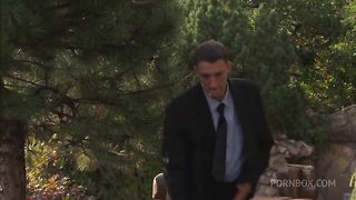 A good pussy licking during a summer sunset !