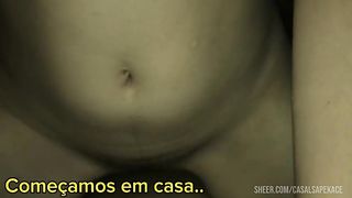 ESPOSA TRANSANDO EM PUBLICO E EXIBINDO SUA BUCETA GOSTOSA - Dogging 01 (COMPLETO)