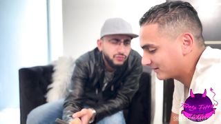 Me cojo al amigo de mi esposo, MIENTRAS EL DUERME..